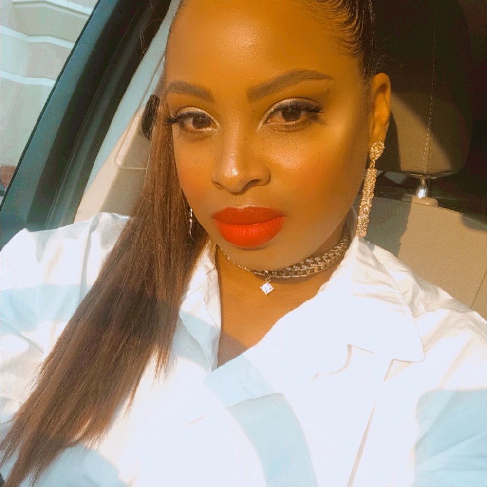 Meet your Posher, Sharia